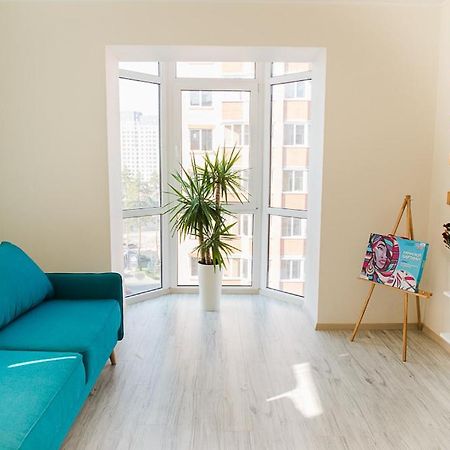 Skandi Apartment Near The Park Irpin Buitenkant foto