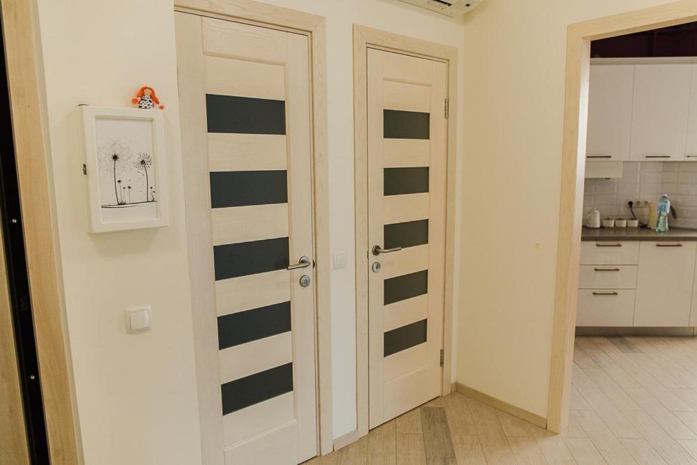 Skandi Apartment Near The Park Irpin Buitenkant foto